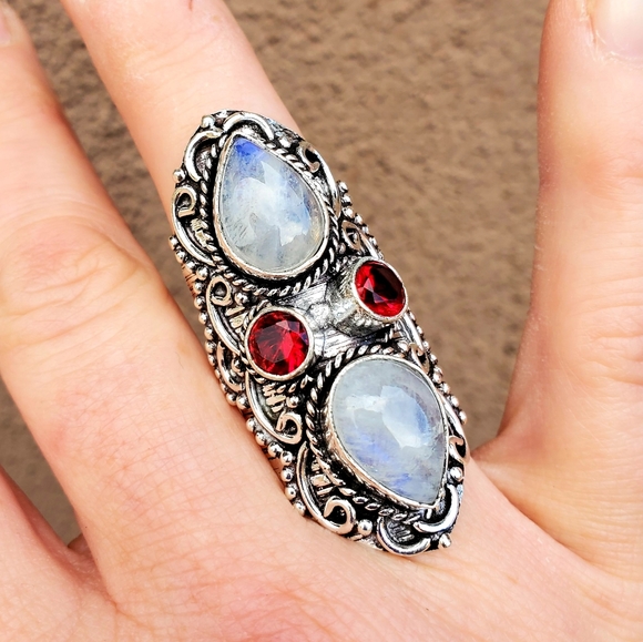 New Rainbow Moonstone & Garnet 925 Silver Statement Ring. - Picture 3 of 14